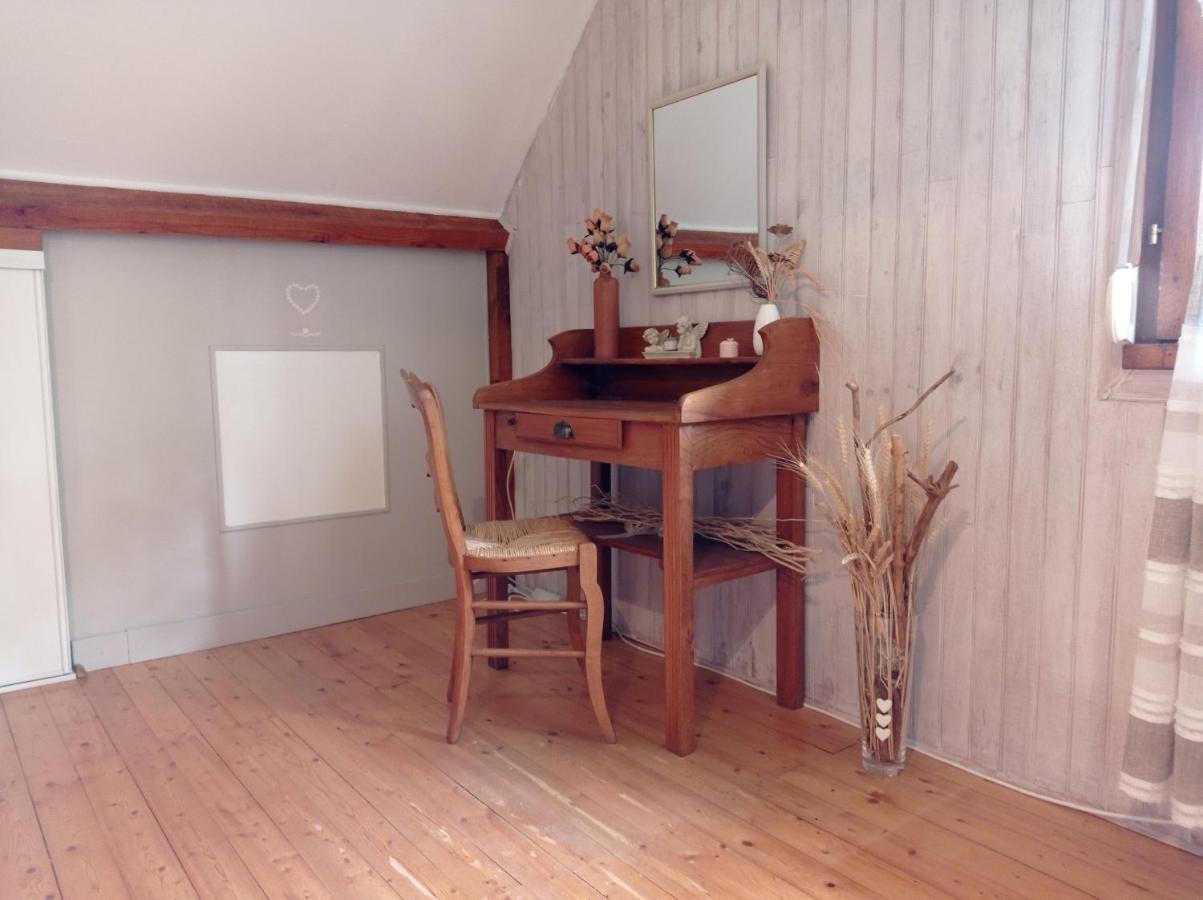 Chambre Campagnarde Du Gres Rouge De Beauval Kültér fotó