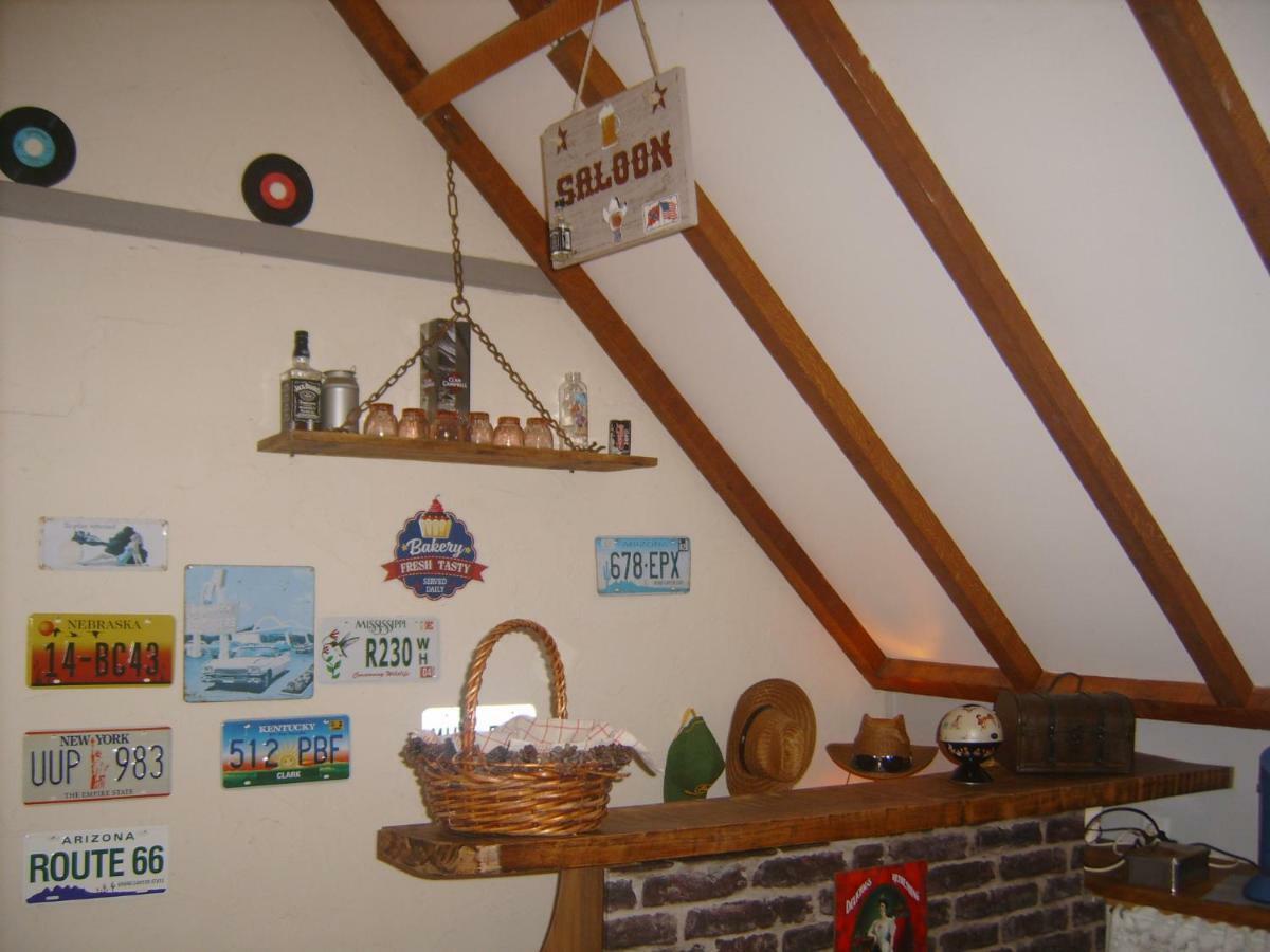 Chambre Campagnarde Du Gres Rouge De Beauval Kültér fotó